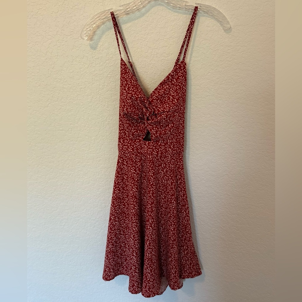 SHEIN Red Floral Strapless Dress